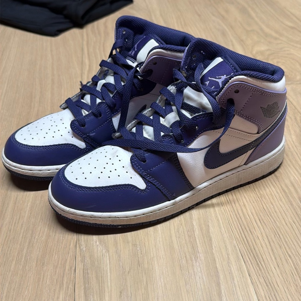 Nike purple air, Jordans
